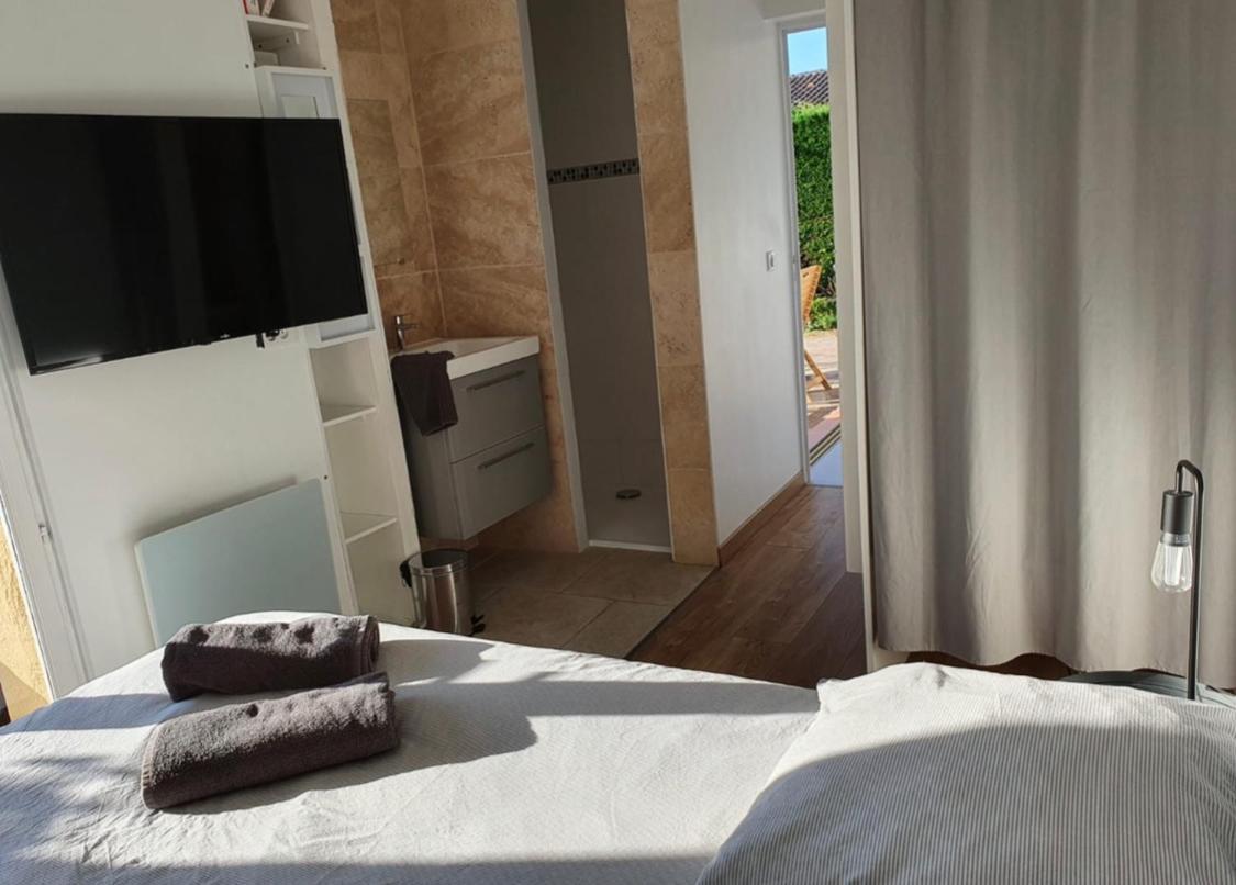Villa Au Calme Avec Piscine Privative Bormes-les-Mimosas Luaran gambar